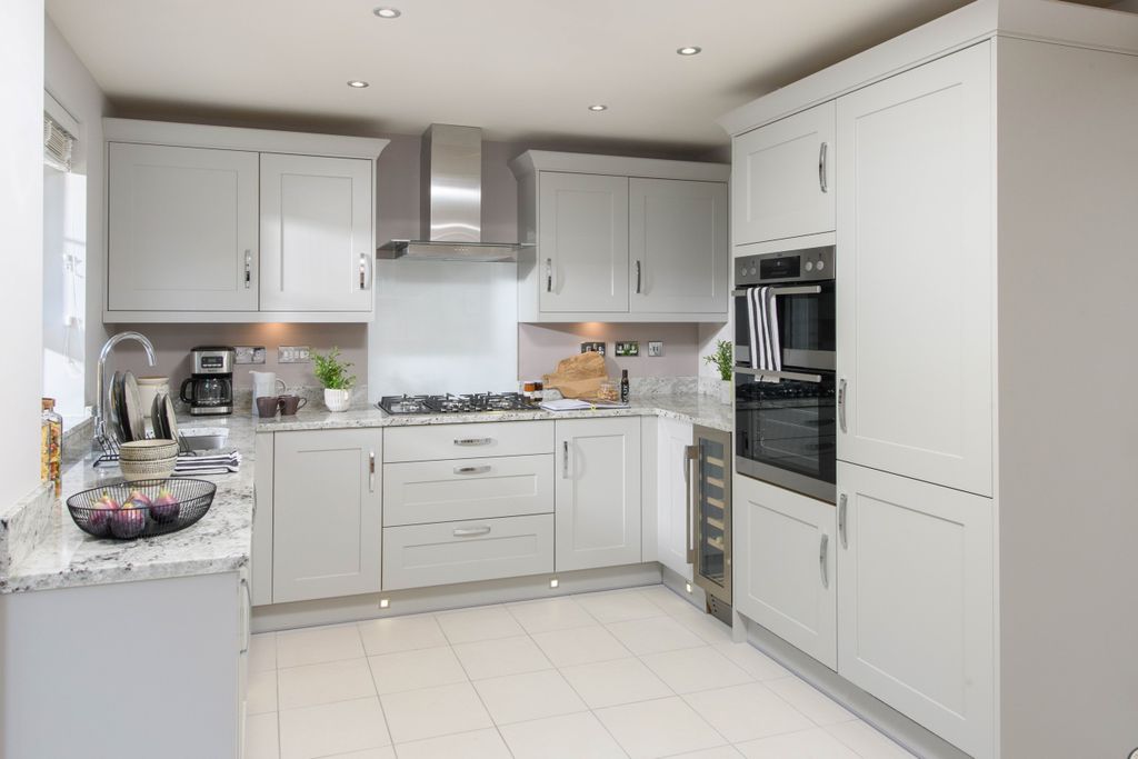 Property photo 3 of 10 The Mews Windermere Dining Kitchen