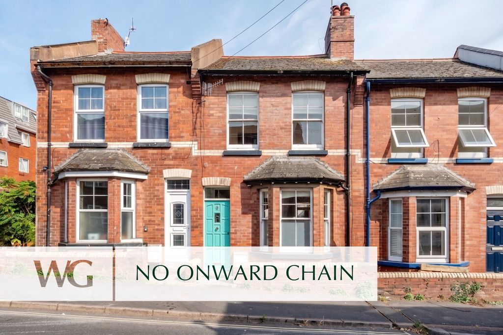 Property photo 2 of 11 No Onward Chain