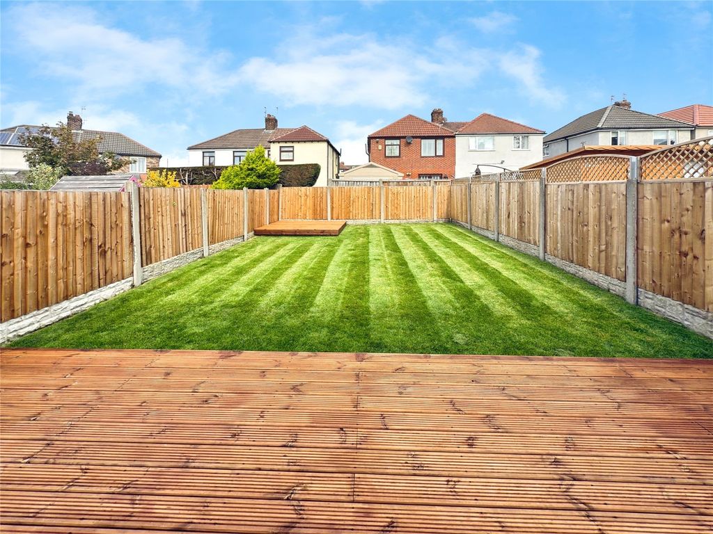 Property photo 2 of 18 Picture No. 09