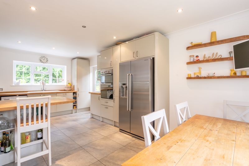 Property photo 2 of 22 Photo 18