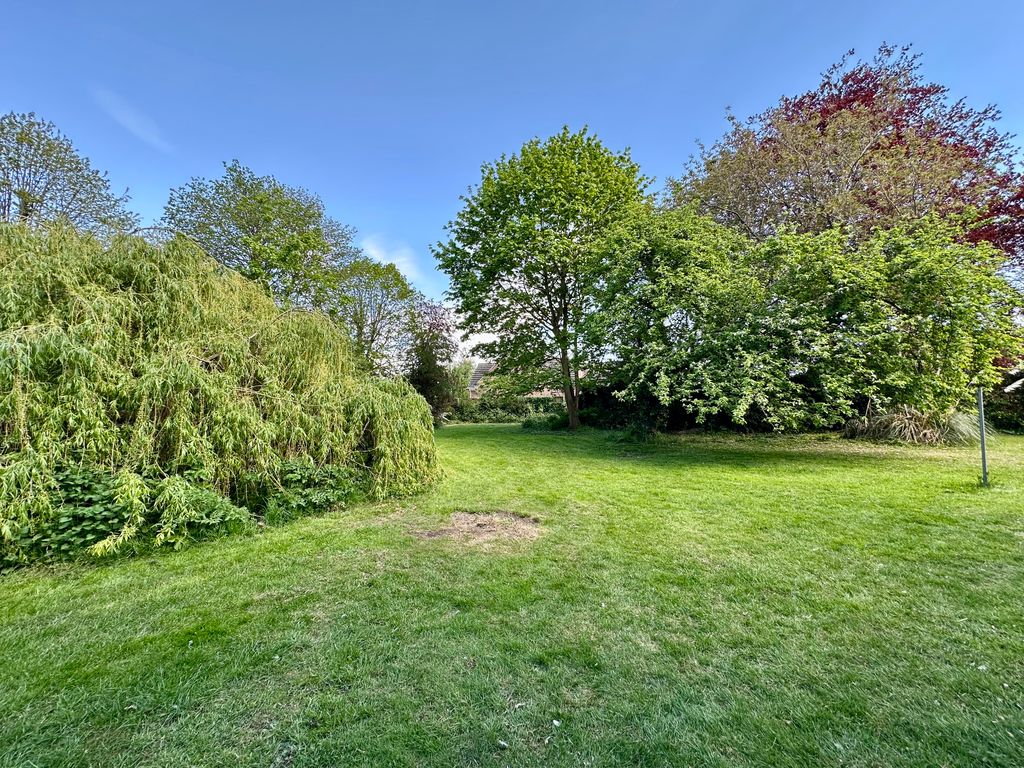 Property photo 2 of 36 Img_3823