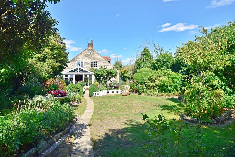 Property photo 1 of 32 Photo 22