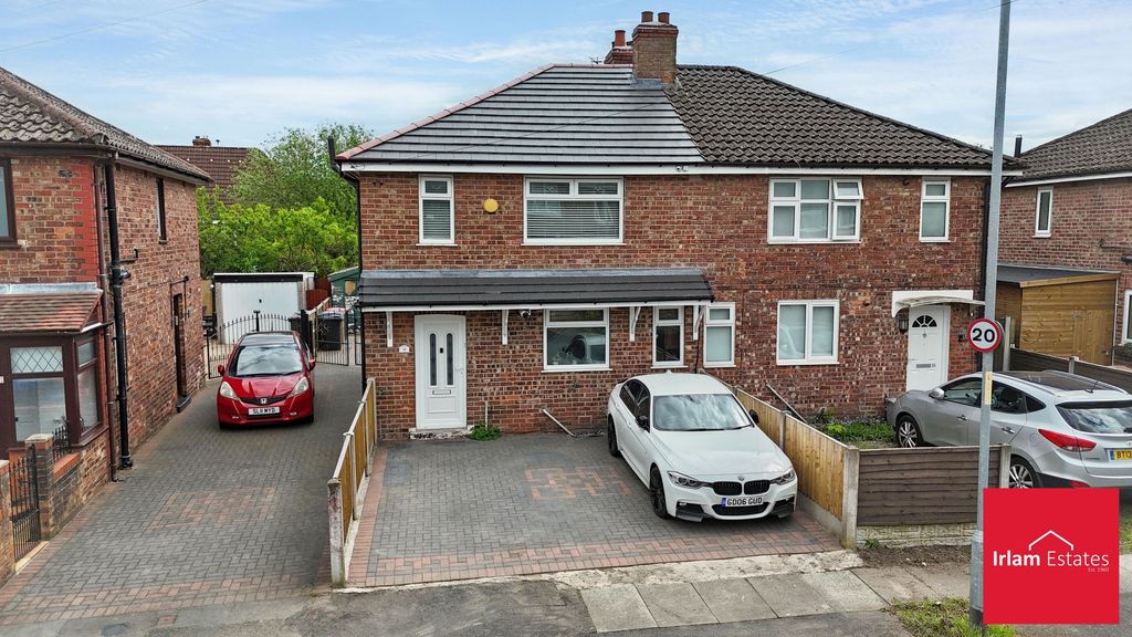 Property photo 1 of 16