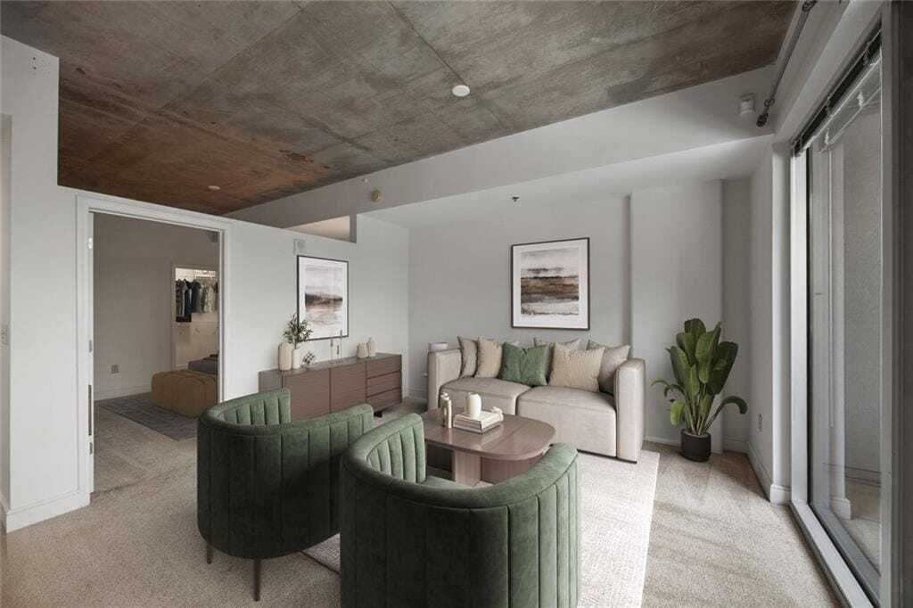 Property photo 2 of 16 <Alttext/>