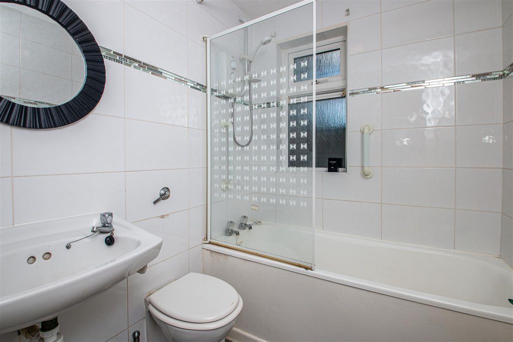 Property photo 3 of 8 16Agu_1.Jpg