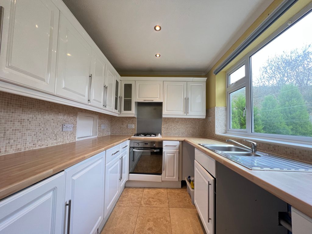 Property photo 2 of 9 Balcony