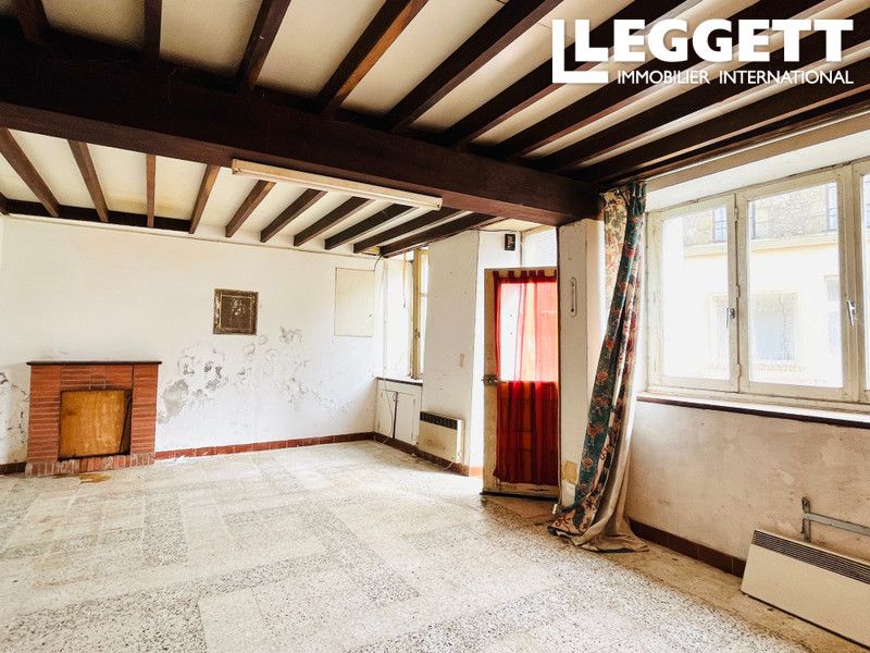 Property photo 1 of 10