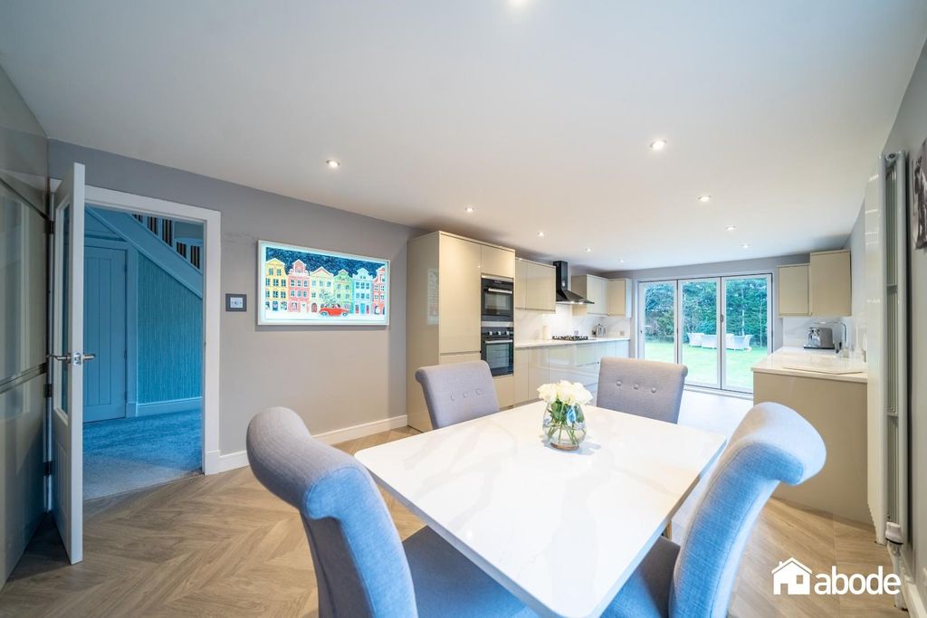 Property photo 2 of 37 20241211-Dsc08860-Hdr.Jpg