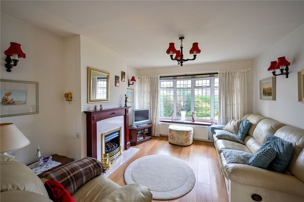 Property photo 2 of 18 Picture No. 04