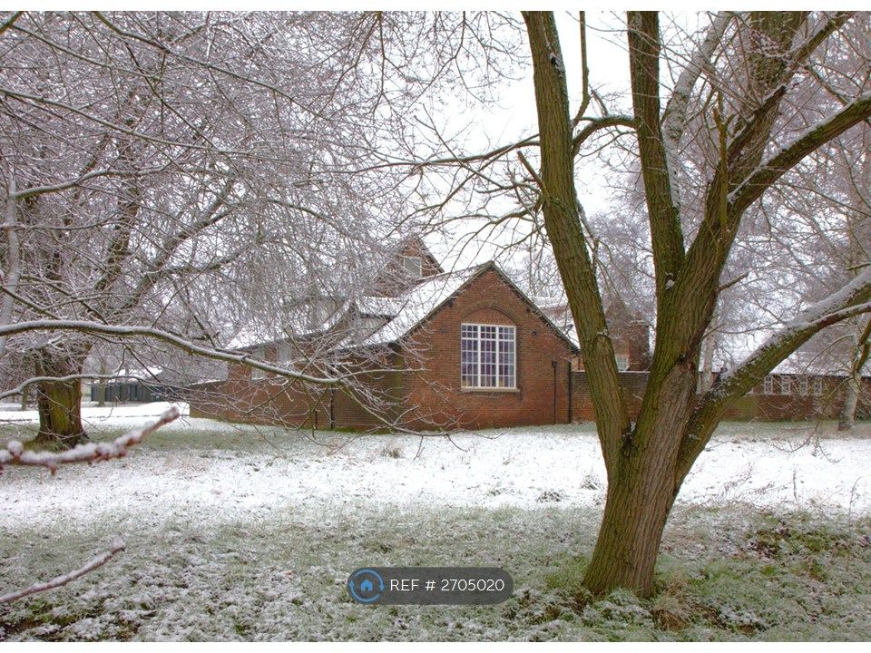 Property photo 3 of 7