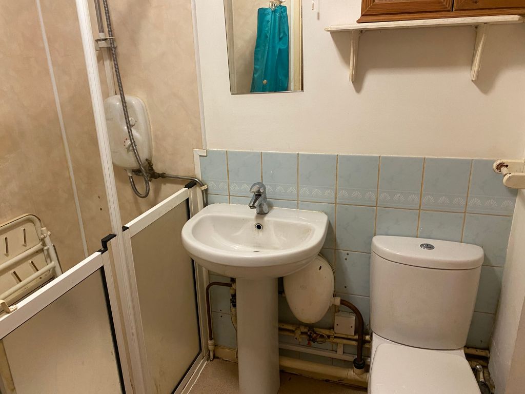 Property photo 3 of 4