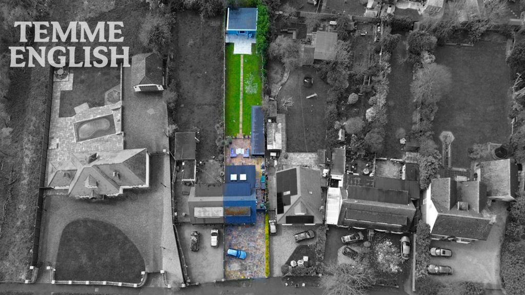 Property photo 2 of 34