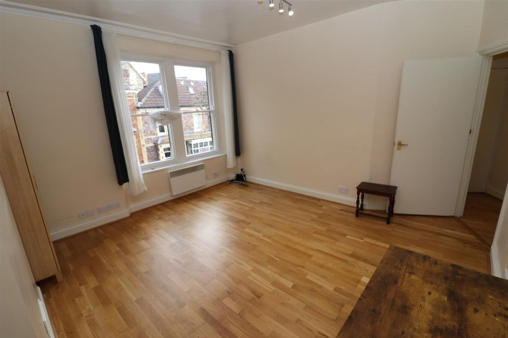 Property photo 2 of 8 Img_9430.Jpg
