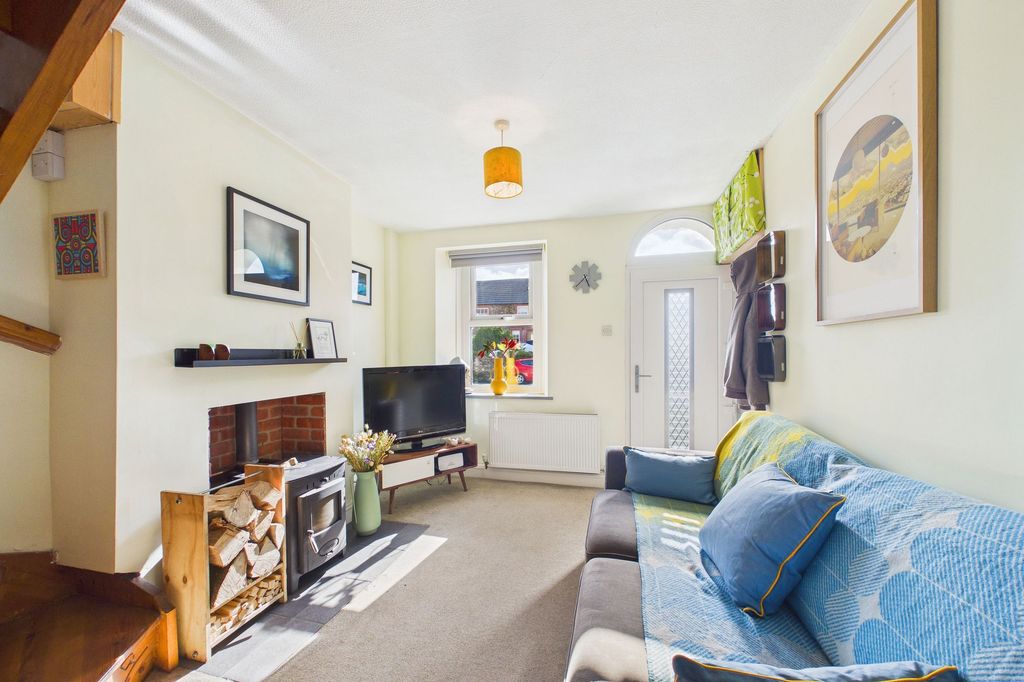 Property photo 2 of 19