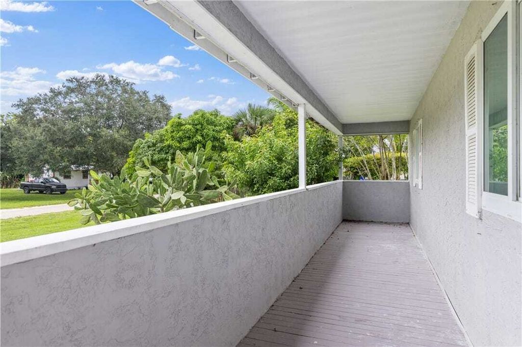 Property photo 3 of 26 <Alttext/>