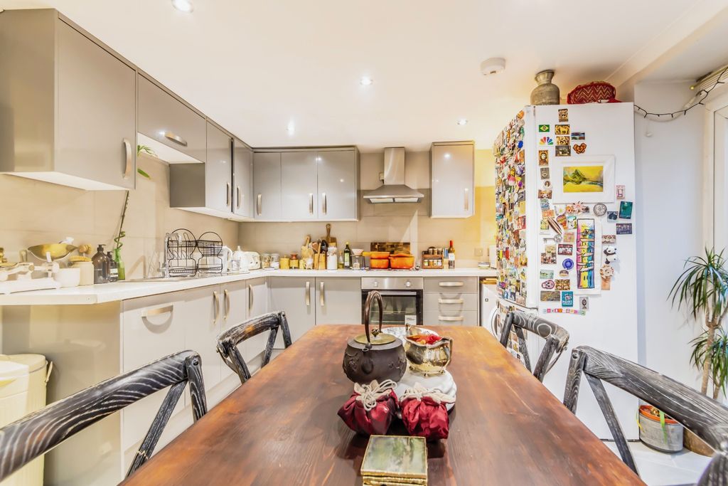 Property photo 2 of 14 Kitchen/Diner