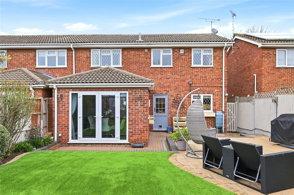 Property photo 3 of 30 Picture No. 03