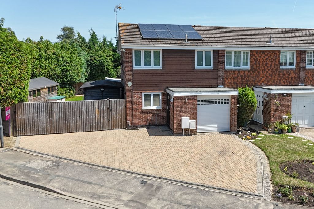 Property photo 1 of 15 5198161