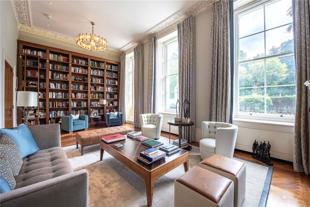 Property photo 2 of 20 Reception