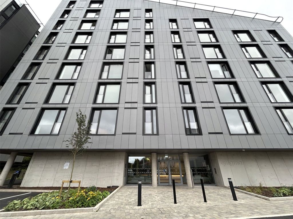 Property photo 1 of 18 Picture No. 01