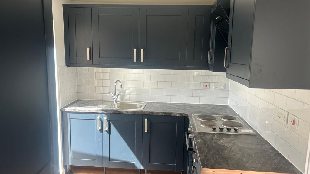 Property photo 3 of 7 Img-20240821-Wa0011