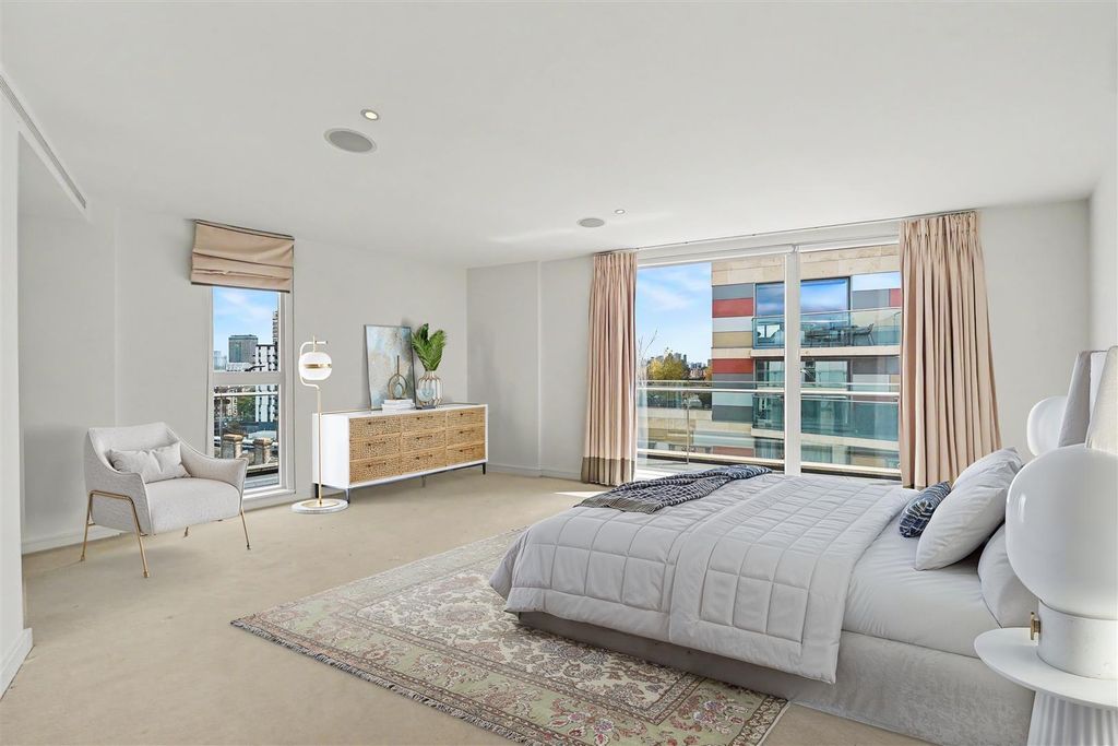 Property photo 1 of 10 Moore House, Grosvenor Waterside Sw1W 8DT-Virtual