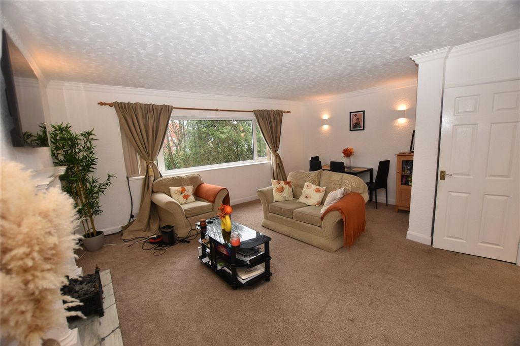 Property photo 2 of 11 Picture No. 02