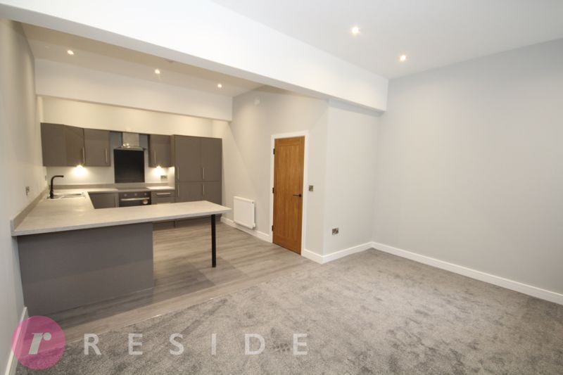 Property photo 3 of 6 Living Kitchen