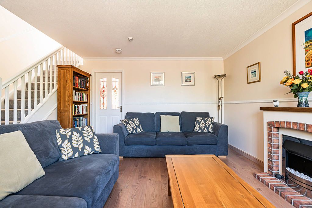 Property photo 3 of 22