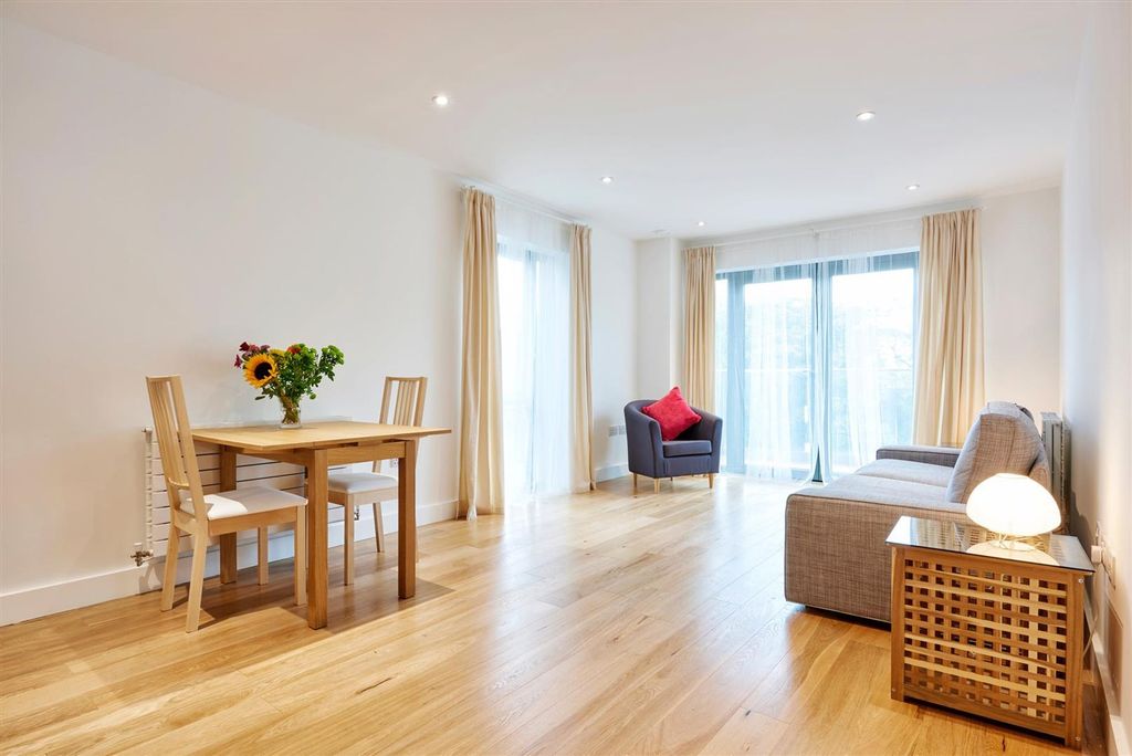 Property photo 1 of 4 19-8-15 Abode - 89 Anchorage Wapping Wharf 9.Jpeg