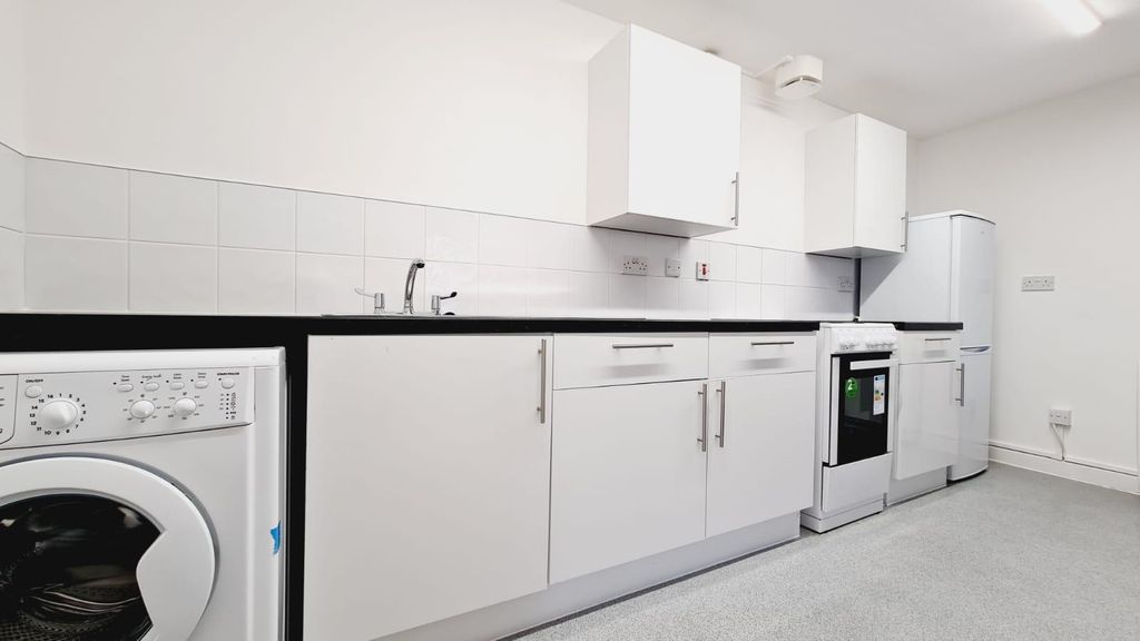 Property photo 2 of 10 Ewbdhmjmcuuvorb3Bxuy_W.Jpg