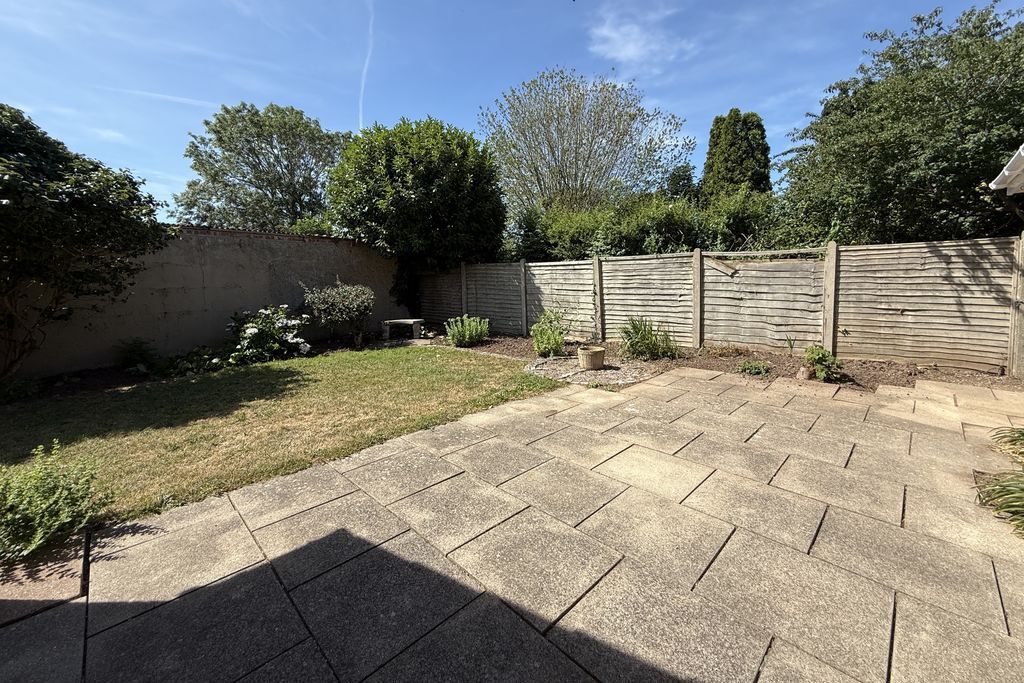Property photo 2 of 24 Rear Garden