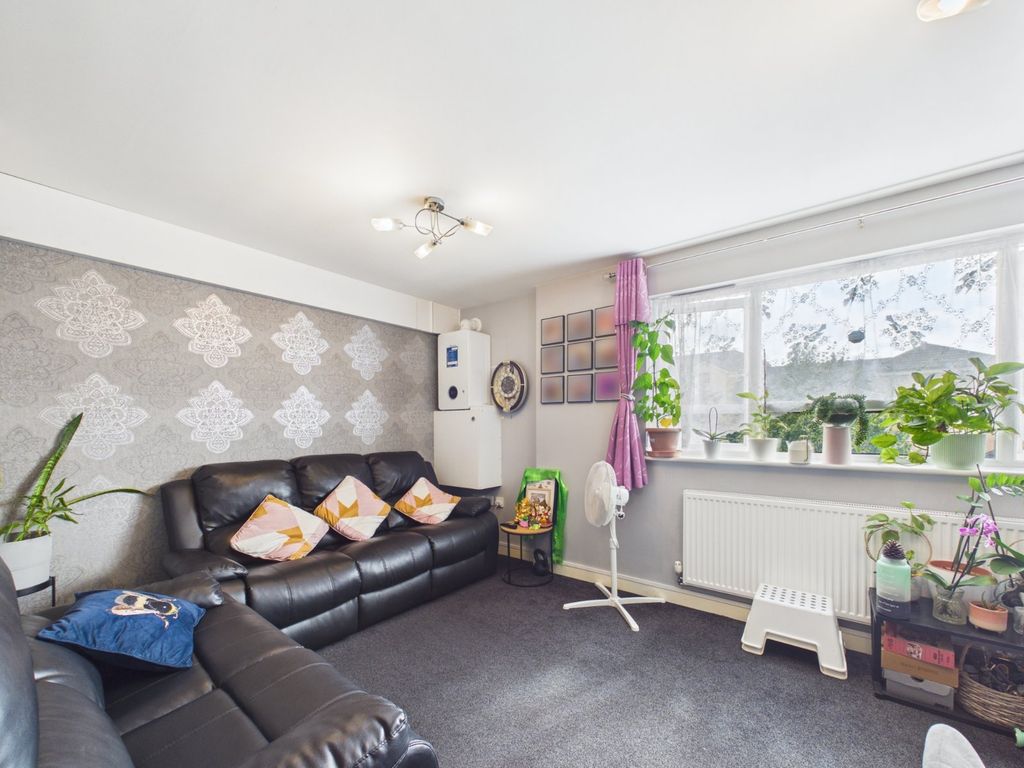 Property photo 2 of 12 Picture No. 05