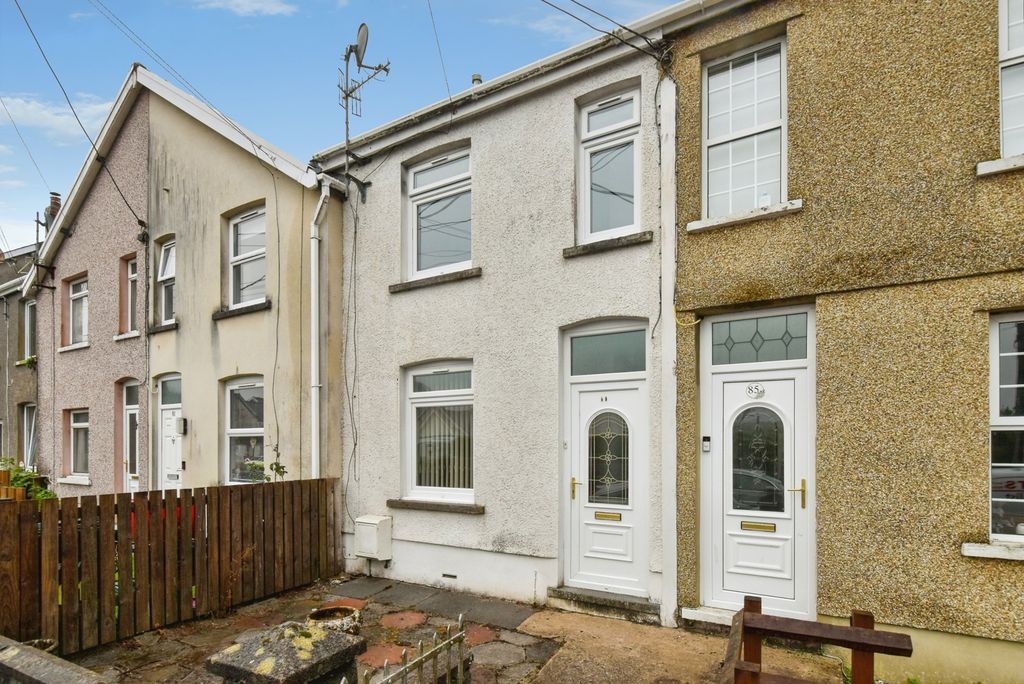 Property photo 1 of 15 Pbox-Img.Jpg
