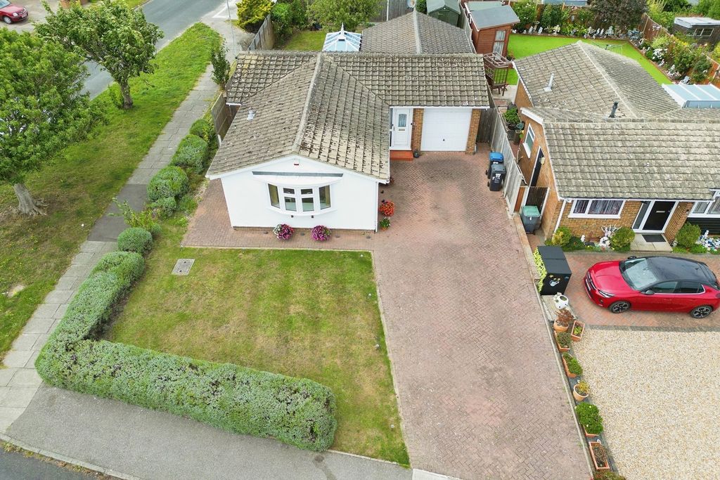 Property photo 2 of 15 Drone