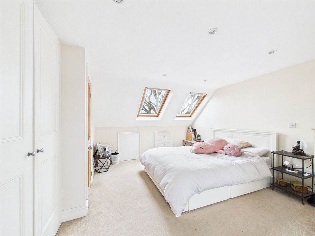 Property photo 3 of 9 Picture No. 09