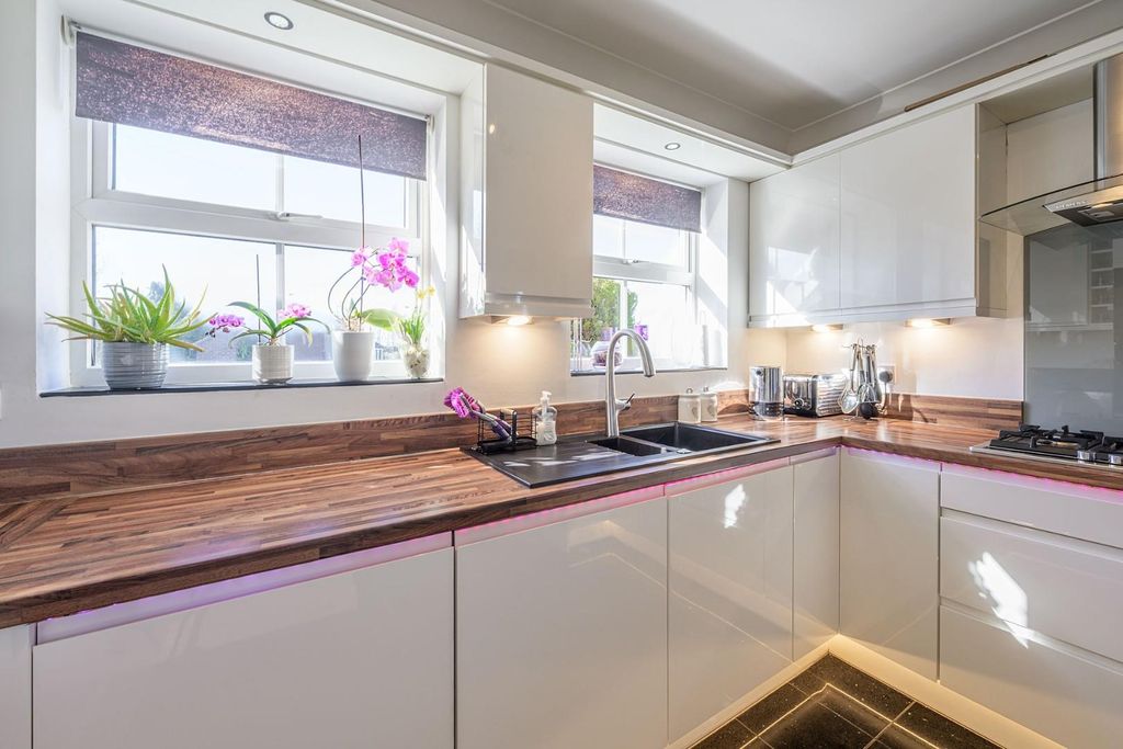 Property photo 3 of 38 _Msm2868-1.Jpg