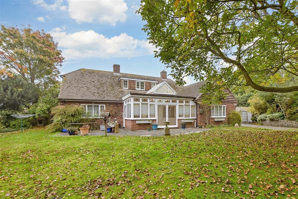 Property photo 3 of 12 External (Web)