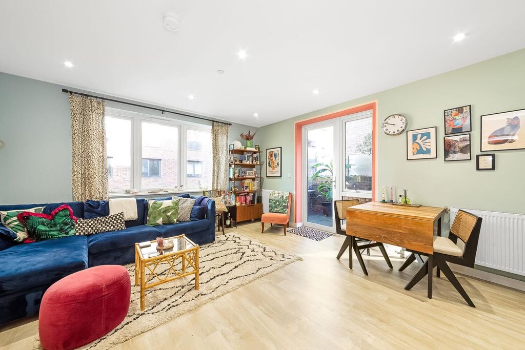 Property photo 1 of 11 2.Jpg