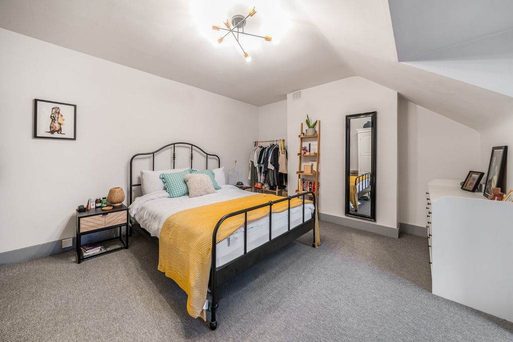 Property photo 2 of 19 Picture No. 78