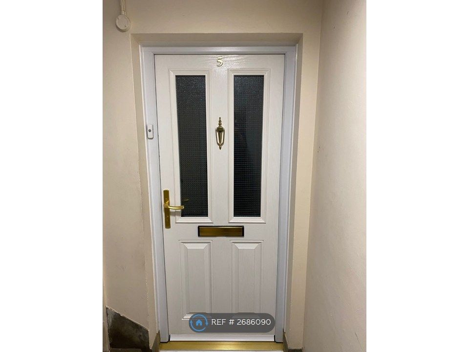 Property photo 1 of 17 Entrance Door