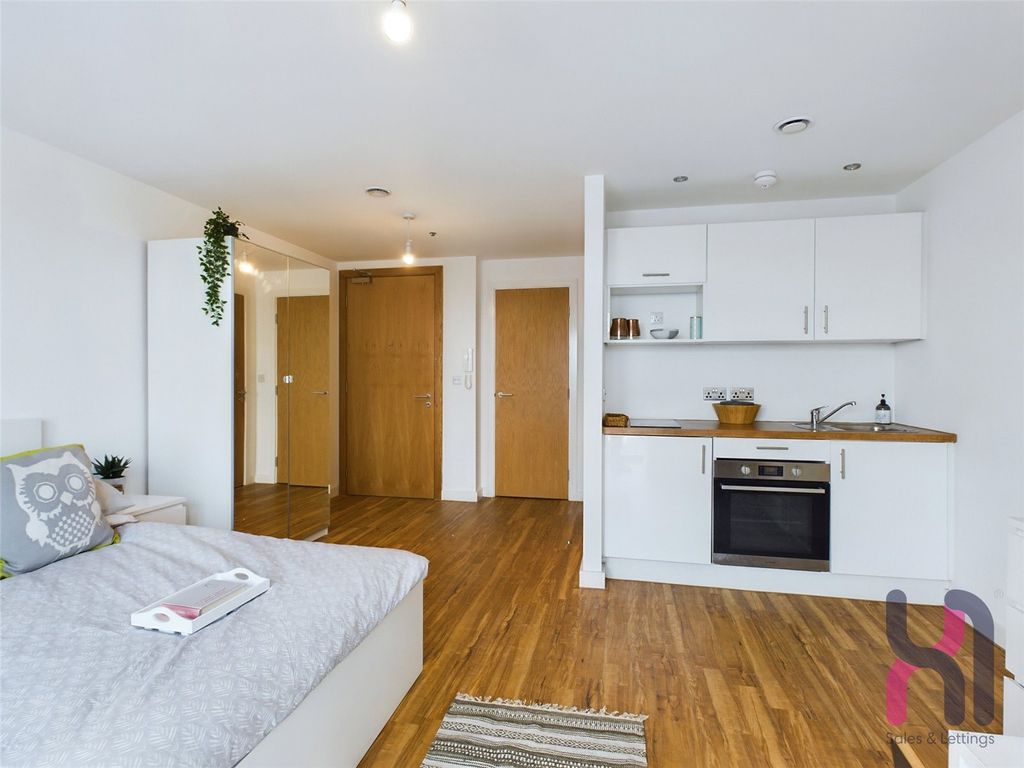 Property photo 2 of 6 Picture No. 09