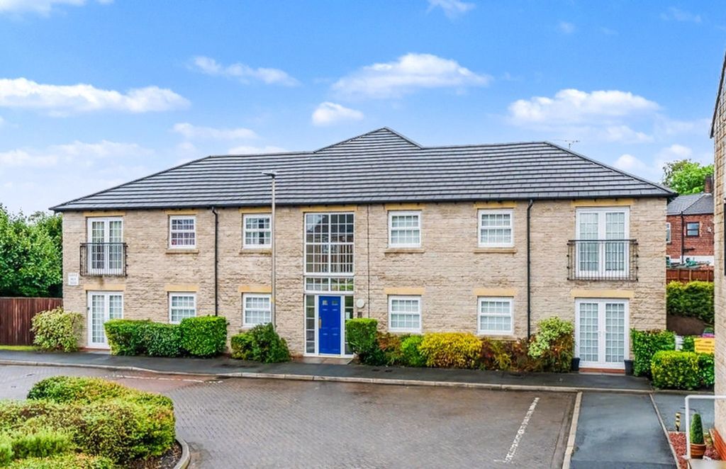 Property photo 1 of 12 External