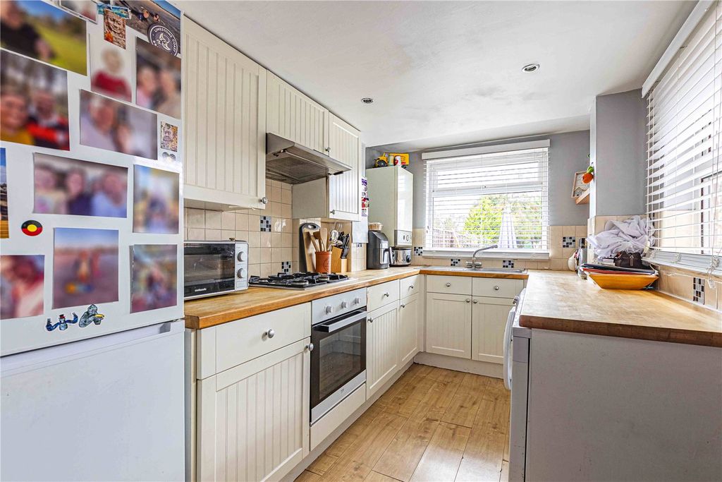 Property photo 2 of 14 Picture No. 07