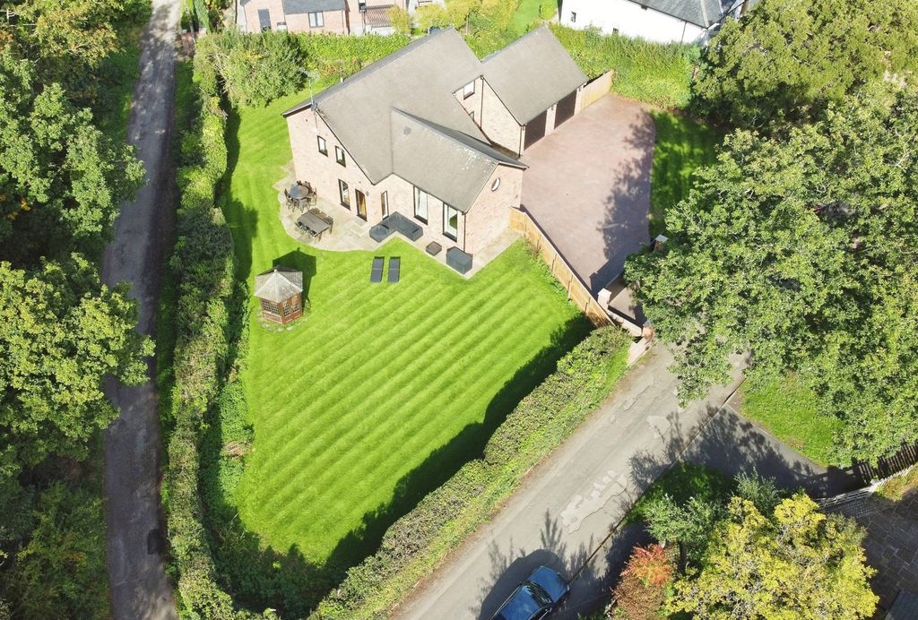 Property photo 2 of 31 Drone