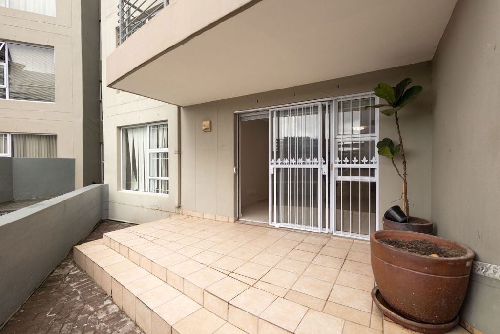 Property photo 1 of 17 Dbv1743300