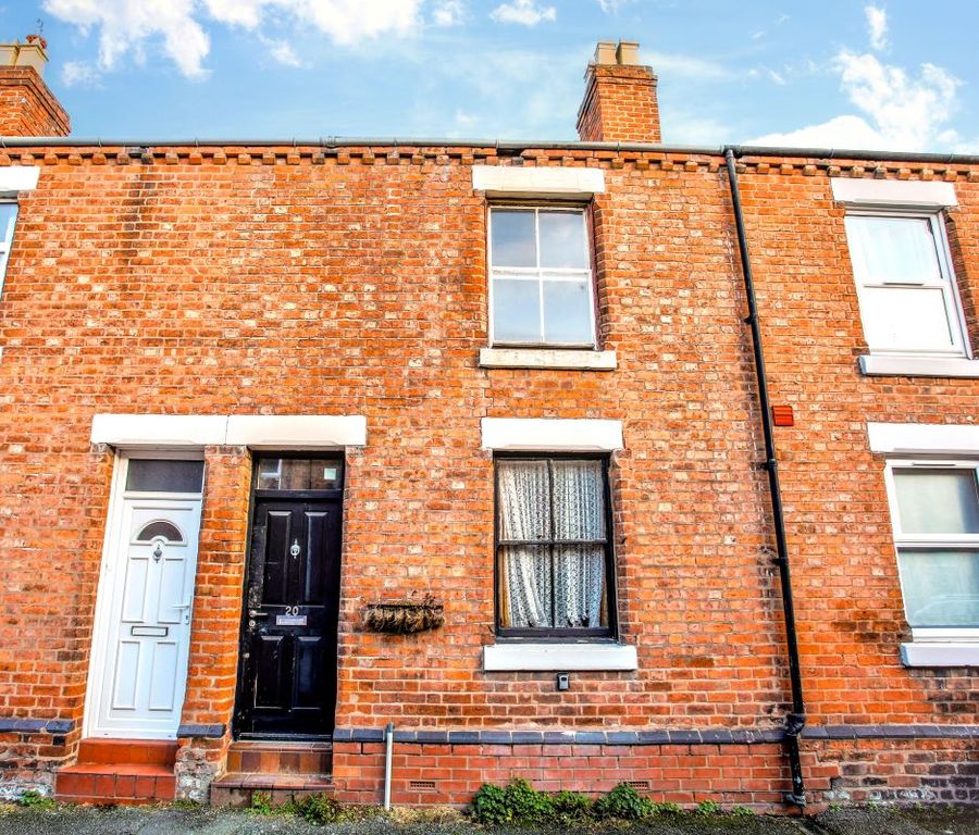 Property photo 1 of 17