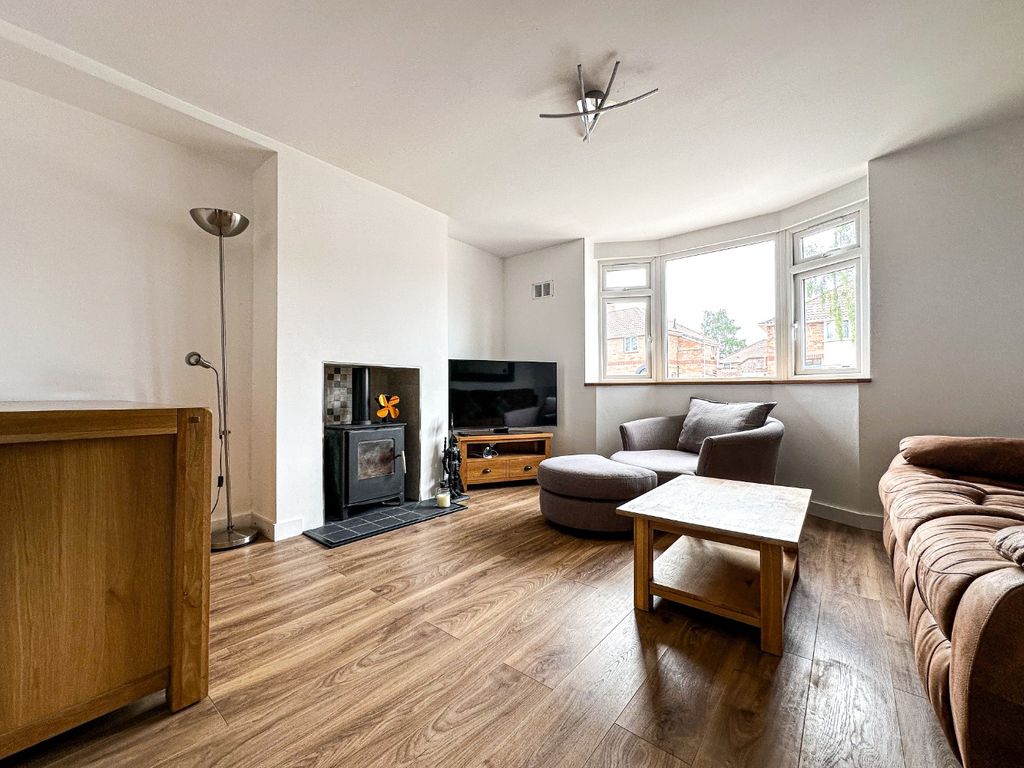 Property photo 3 of 20 5052898