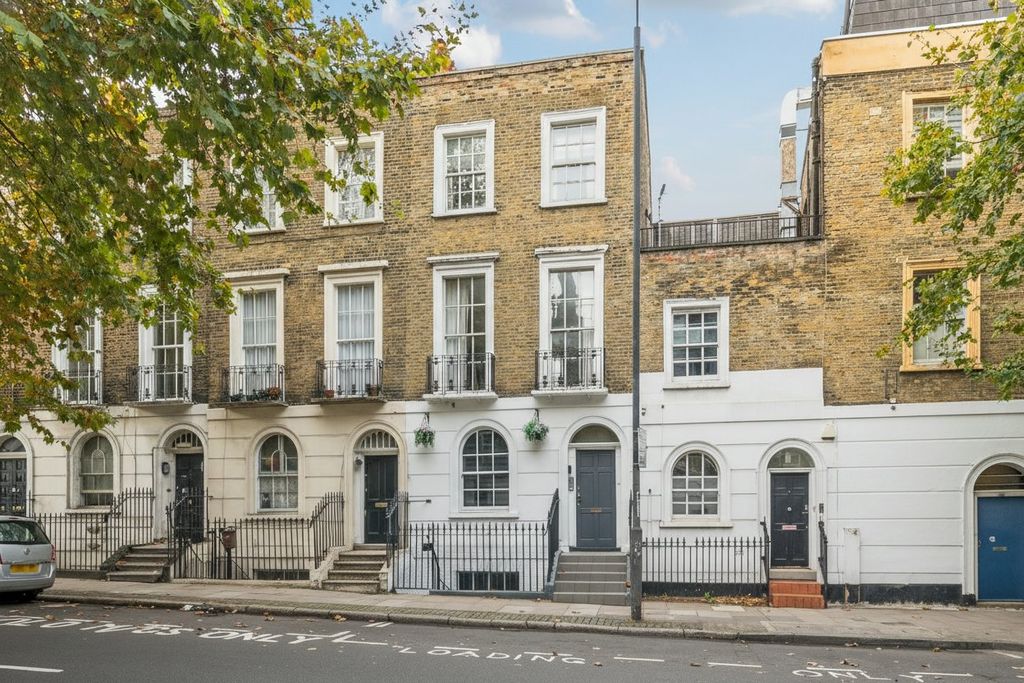 Property photo 1 of 27 Picture No. 19