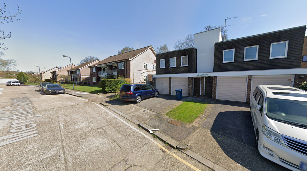 Property photo 1 of 1